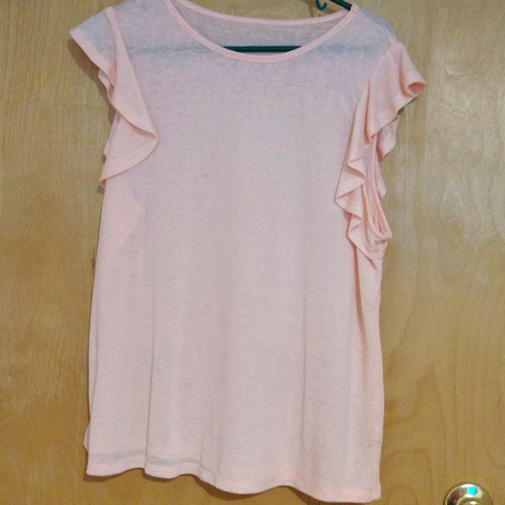 Peach flutter sleeve